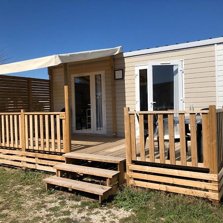 Camping Le Castellas Sete Bagian luar foto