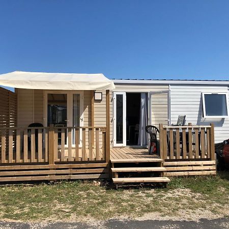 Camping Le Castellas Sete Bagian luar foto