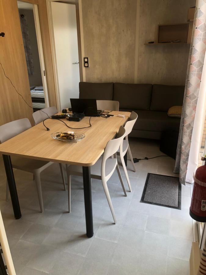 Camping Le Castellas Sete Bagian luar foto