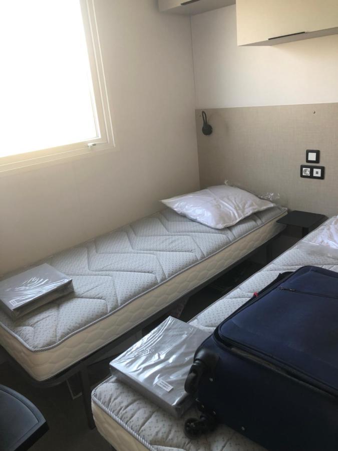 Camping Le Castellas Sete Bagian luar foto