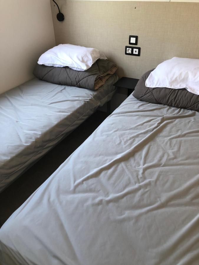 Camping Le Castellas Sete Bagian luar foto